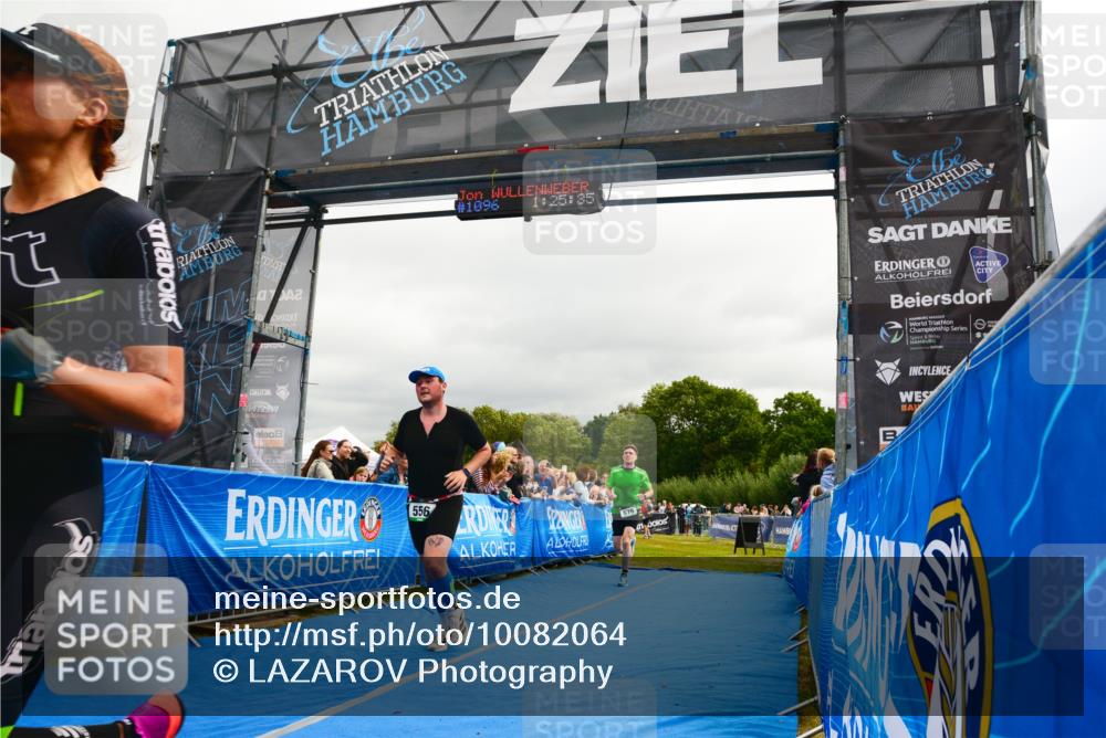 30.08.2026 - Elbe Triathlon Hamburg LAZAROV Photography http://msf.ph/oto/10082064 30.08.2026 11:25:50 Ziel 556, 576, 948 meine-sportfotos.de