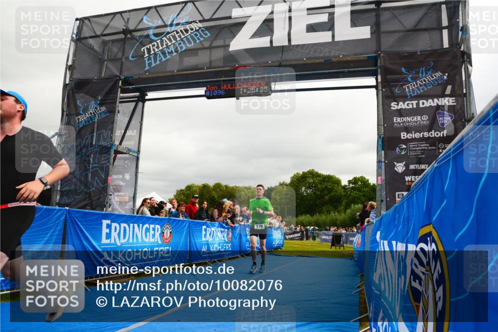 30.08.2026 - Elbe Triathlon Hamburg LAZAROV Photography http://msf.ph/oto/10082076 30.08.2026 11:25:51 Ziel 556, 576, 948 meine-sportfotos.de