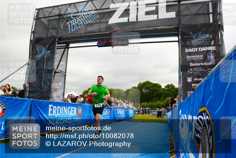 30.08.2026 - Elbe Triathlon Hamburg LAZAROV Photography http://msf.ph/oto/10082078 30.08.2026 11:25:53 Ziel 556, 576, 948, 1219 meine-sportfotos.de