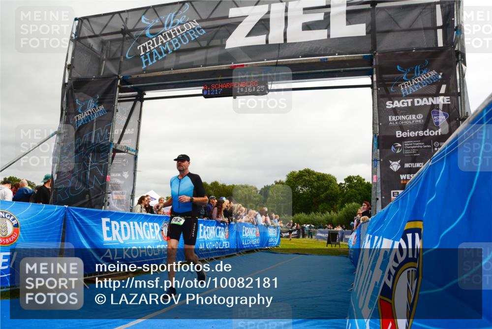 30.08.2026 - Elbe Triathlon Hamburg LAZAROV Photography http://msf.ph/oto/10082181 30.08.2026 11:26:38 Ziel 457, 782, 1249 meine-sportfotos.de