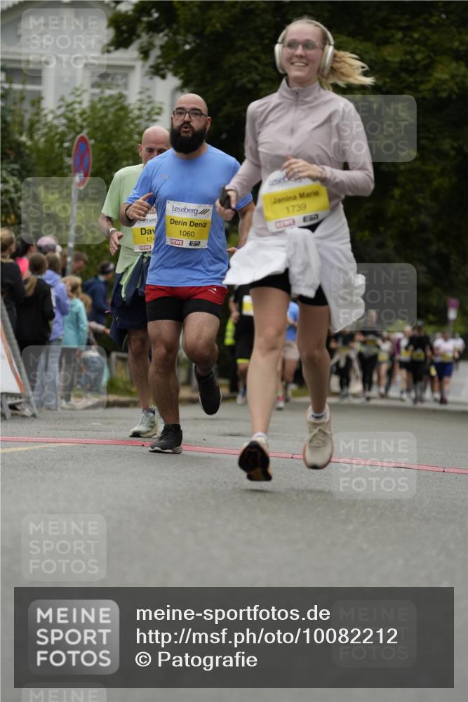 30.08.2026 - Blankeneser Heldenlauf Patografie http://msf.ph/oto/10082212 30.08.2026 09:55:55 Ziel 1060, 1104, 1108, 1170, 1246, 1590, 1739 meine-sportfotos.de