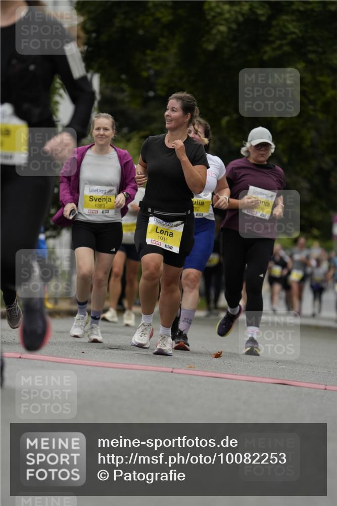30.08.2026 - Blankeneser Heldenlauf Patografie http://msf.ph/oto/10082253 30.08.2026 09:56:19 Ziel 1011, 1029, 1078, 1178, 1235, 1272, 1309, 1345, 1378, 1389, 1448 meine-sportfotos.de