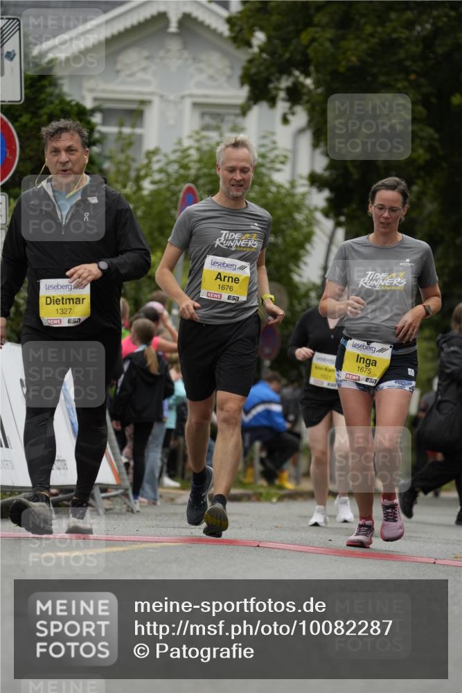 30.08.2026 - Blankeneser Heldenlauf Patografie http://msf.ph/oto/10082287 30.08.2026 09:56:44 Ziel 1007, 1021, 1327, 1675, 1676 meine-sportfotos.de