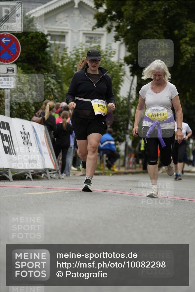 30.08.2026 - Blankeneser Heldenlauf Patografie http://msf.ph/oto/10082298 30.08.2026 09:56:52 Ziel 1007, 1021, 1071, 1633, 1675, 1676 meine-sportfotos.de