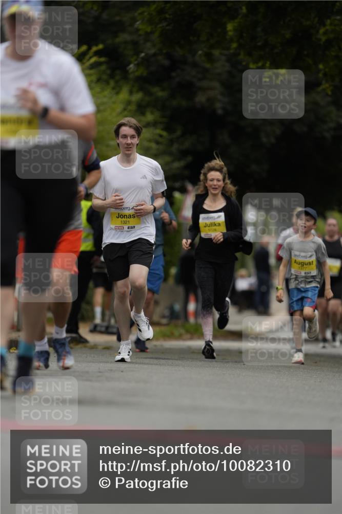 30.08.2026 - Blankeneser Heldenlauf Patografie http://msf.ph/oto/10082310 30.08.2026 09:56:58 Ziel 1071, 1520, 1633 meine-sportfotos.de