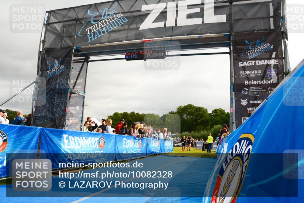 30.08.2026 - Elbe Triathlon Hamburg LAZAROV Photography http://msf.ph/oto/10082328 30.08.2026 11:27:38 Ziel 364, 672, 1074, 1121 meine-sportfotos.de