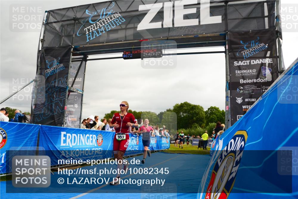 30.08.2026 - Elbe Triathlon Hamburg LAZAROV Photography http://msf.ph/oto/10082345 30.08.2026 11:27:54 Ziel 587, 874, 953, 1065, 1068 meine-sportfotos.de