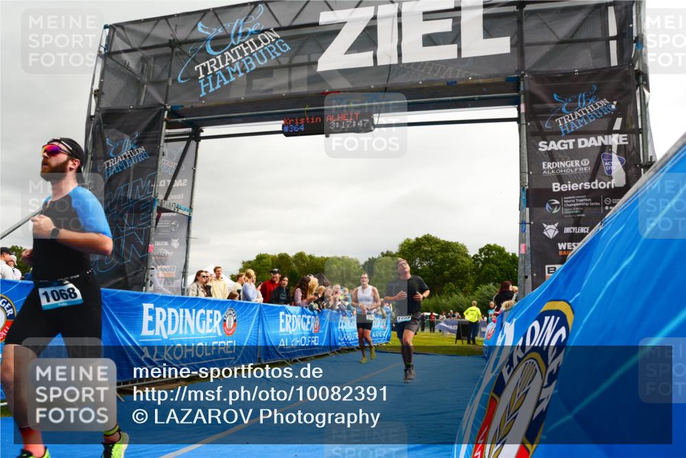 30.08.2026 - Elbe Triathlon Hamburg LAZAROV Photography http://msf.ph/oto/10082391 30.08.2026 11:28:03 Ziel 587, 754, 1065, 1068, 1103 meine-sportfotos.de