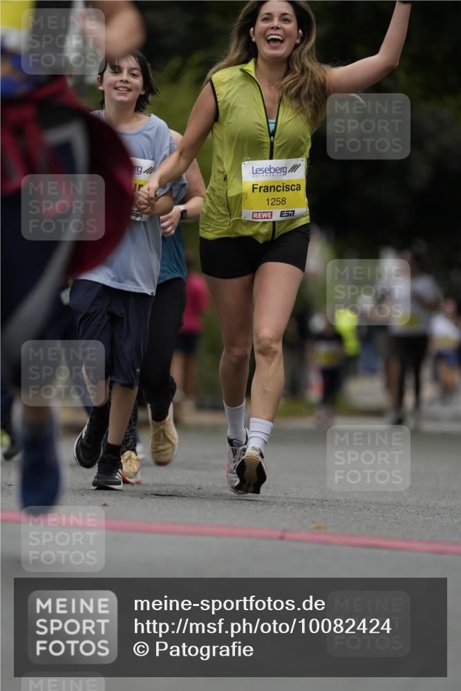 30.08.2026 - Blankeneser Heldenlauf Patografie http://msf.ph/oto/10082424 30.08.2026 09:58:06 Ziel 1085, 1130, 1258, 1426, 1586, 1587 meine-sportfotos.de