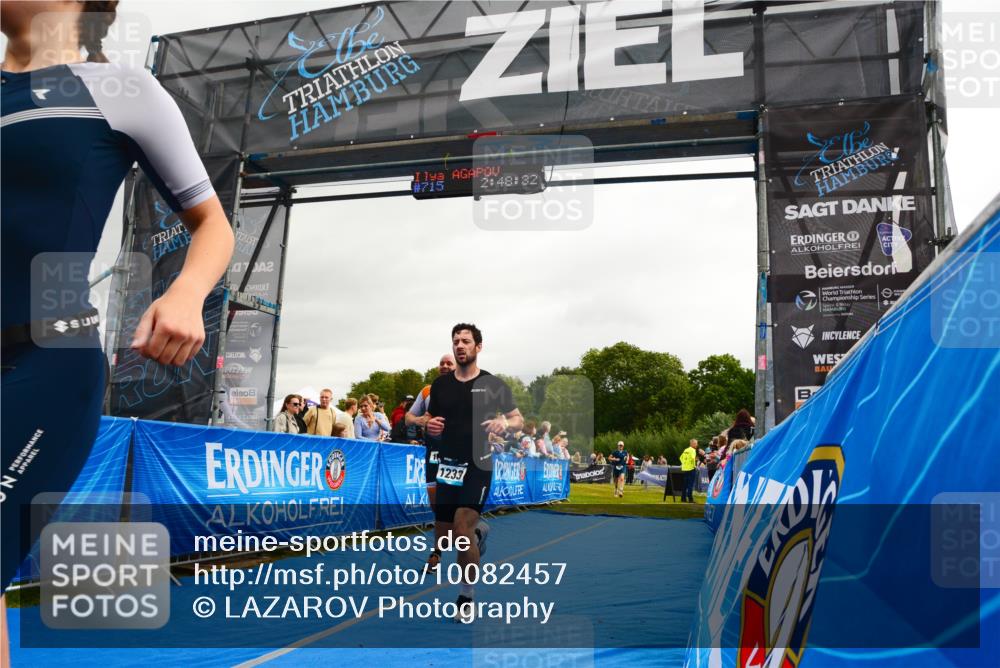 30.08.2026 - Elbe Triathlon Hamburg LAZAROV Photography http://msf.ph/oto/10082457 30.08.2026 11:28:33 Ziel 715, 866, 872, 1206, 1233 meine-sportfotos.de