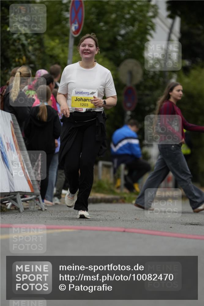 30.08.2026 - Blankeneser Heldenlauf Patografie http://msf.ph/oto/10082470 30.08.2026 09:58:39 Ziel 1089, 1203, 1451, 1452 meine-sportfotos.de