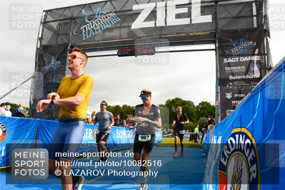 30.08.2026 - Elbe Triathlon Hamburg LAZAROV Photography http://msf.ph/oto/10082516 30.08.2026 11:29:03 Ziel 967, 1033, 1151, 1229, 1322 meine-sportfotos.de