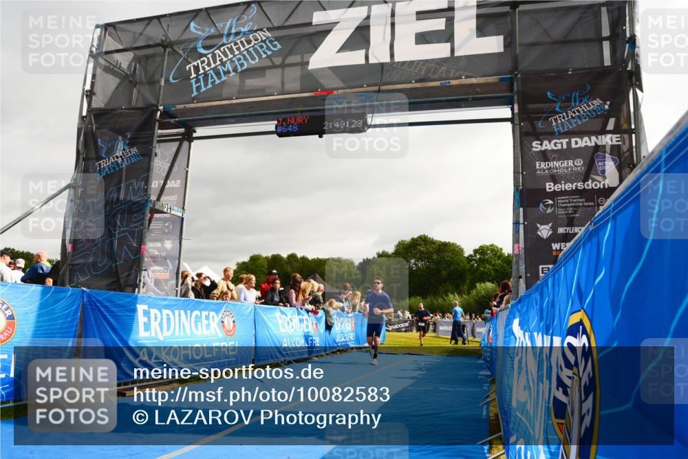 30.08.2026 - Elbe Triathlon Hamburg LAZAROV Photography http://msf.ph/oto/10082583 30.08.2026 11:29:42 Ziel 635, 659 meine-sportfotos.de