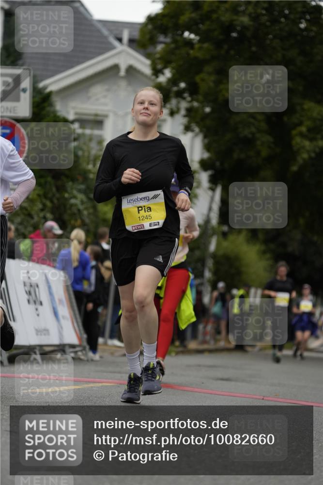 30.08.2026 - Blankeneser Heldenlauf Patografie http://msf.ph/oto/10082660 30.08.2026 10:00:53 Ziel 1245, 1284, 1449 meine-sportfotos.de