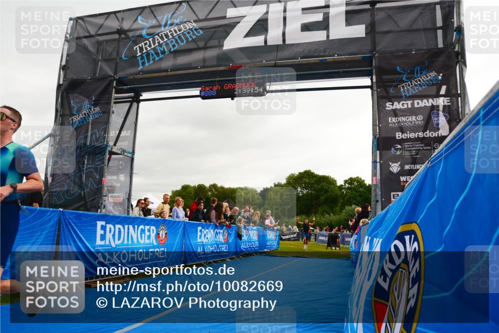 30.08.2026 - Elbe Triathlon Hamburg LAZAROV Photography http://msf.ph/oto/10082669 30.08.2026 11:30:09 Ziel 798, 1193, 1285 meine-sportfotos.de