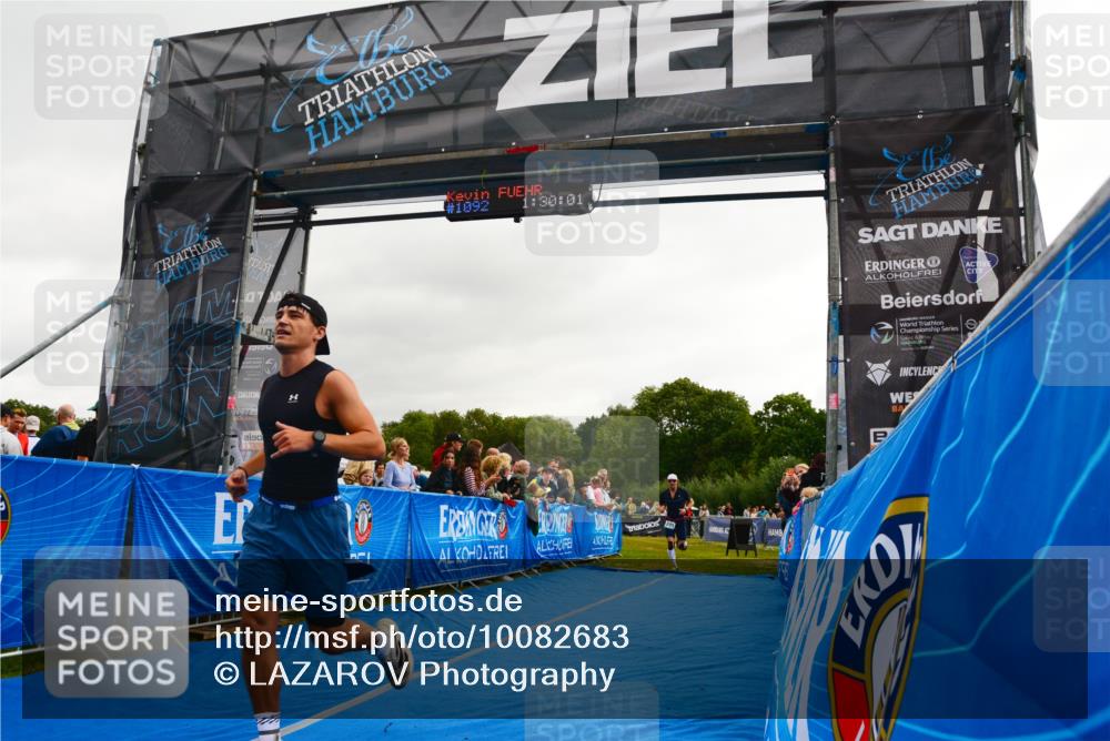 30.08.2026 - Elbe Triathlon Hamburg LAZAROV Photography http://msf.ph/oto/10082683 30.08.2026 11:30:13 Ziel 798, 1081, 1285 meine-sportfotos.de