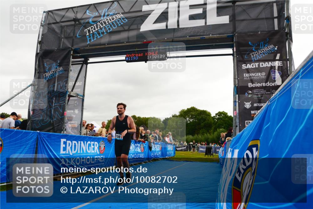 30.08.2026 - Elbe Triathlon Hamburg LAZAROV Photography http://msf.ph/oto/10082702 30.08.2026 11:30:19 Ziel 1081, 1285 meine-sportfotos.de