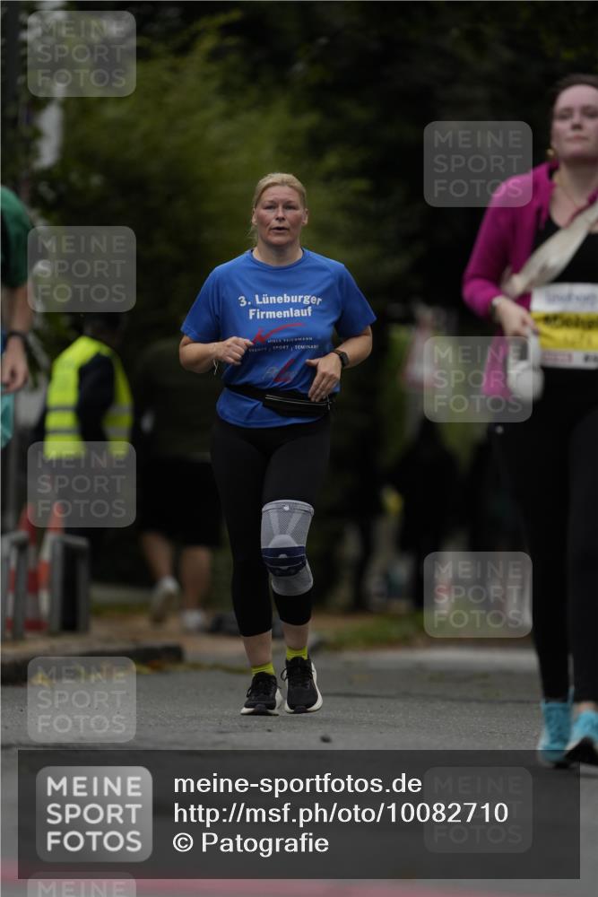 30.08.2026 - Blankeneser Heldenlauf Patografie http://msf.ph/oto/10082710 30.08.2026 10:01:35 Ziel 1099, 1274, 1341 meine-sportfotos.de