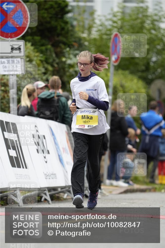 30.08.2026 - Blankeneser Heldenlauf Patografie http://msf.ph/oto/10082847 30.08.2026 10:03:35 Ziel 1015, 1017, 1540, 1617 meine-sportfotos.de