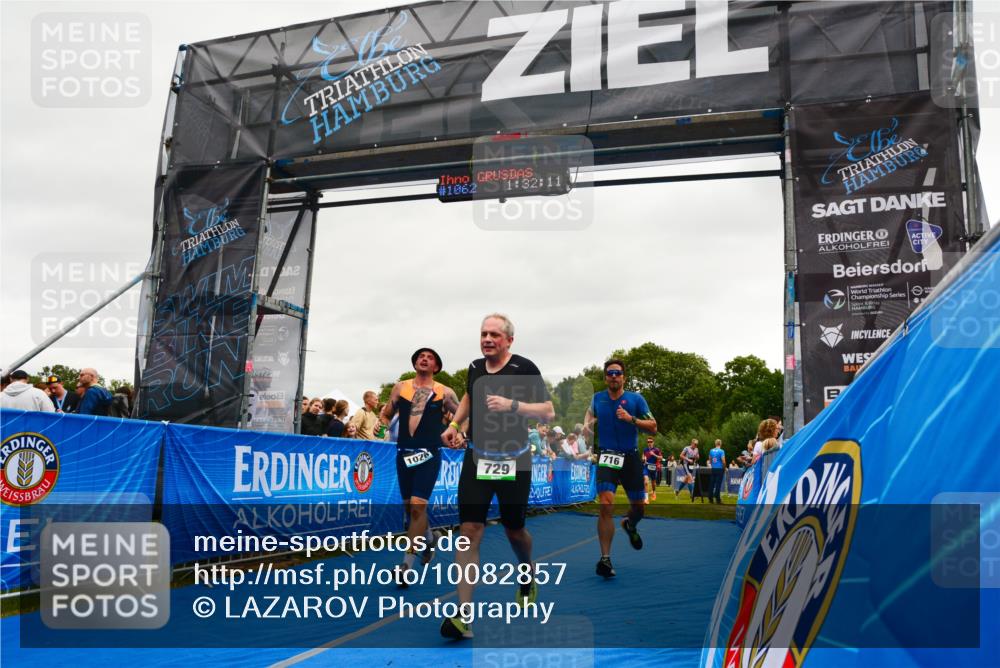 30.08.2026 - Elbe Triathlon Hamburg LAZAROV Photography http://msf.ph/oto/10082857 30.08.2026 11:32:18 Ziel 716, 729, 1026, 1369, 1438 meine-sportfotos.de