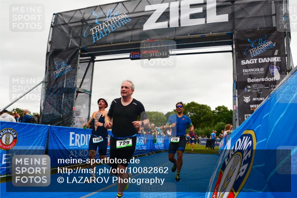 30.08.2026 - Elbe Triathlon Hamburg LAZAROV Photography http://msf.ph/oto/10082862 30.08.2026 11:32:18 Ziel 716, 729, 1026, 1369, 1438 meine-sportfotos.de