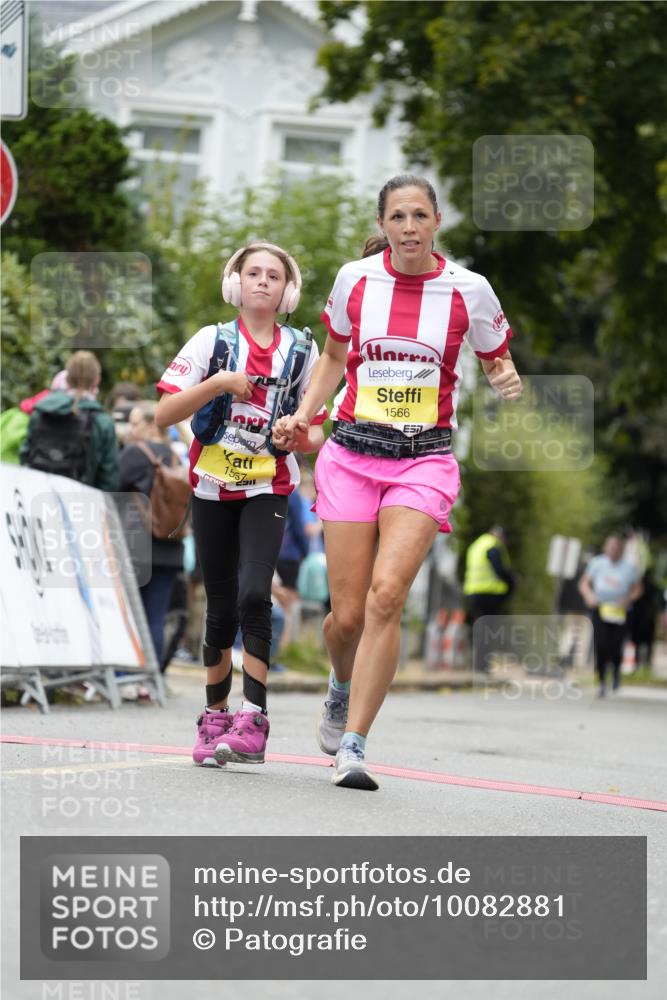 30.08.2026 - Blankeneser Heldenlauf Patografie http://msf.ph/oto/10082881 30.08.2026 10:04:04 Ziel 1557, 1566, 1697 meine-sportfotos.de