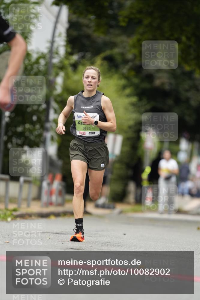 30.08.2026 - Blankeneser Heldenlauf Patografie http://msf.ph/oto/10082902 30.08.2026 10:04:28 Ziel 1423, 5635, 5879 meine-sportfotos.de