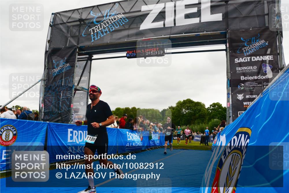 30.08.2026 - Elbe Triathlon Hamburg LAZAROV Photography http://msf.ph/oto/10082912 30.08.2026 11:32:34 Ziel 509, 690, 1051, 1086, 1189, 1222 meine-sportfotos.de