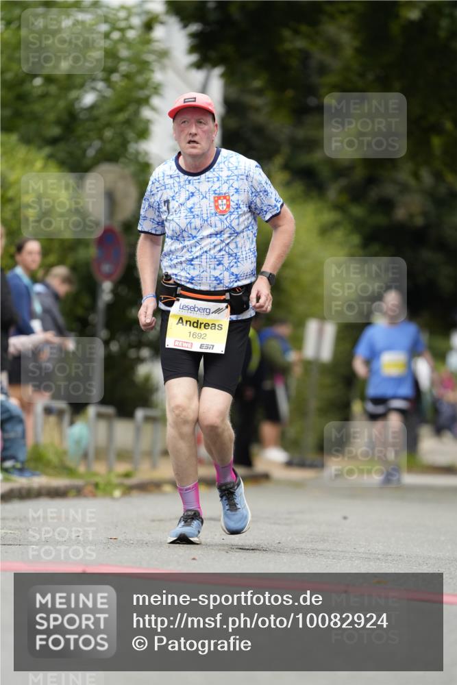 30.08.2026 - Blankeneser Heldenlauf Patografie http://msf.ph/oto/10082924 30.08.2026 10:04:51 Ziel 1053, 1692 meine-sportfotos.de