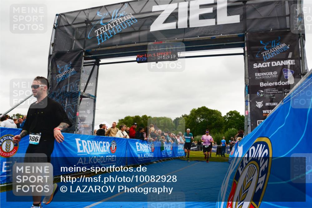 30.08.2026 - Elbe Triathlon Hamburg LAZAROV Photography http://msf.ph/oto/10082928 30.08.2026 11:32:37 Ziel 509, 690, 1051, 1086, 1189 meine-sportfotos.de