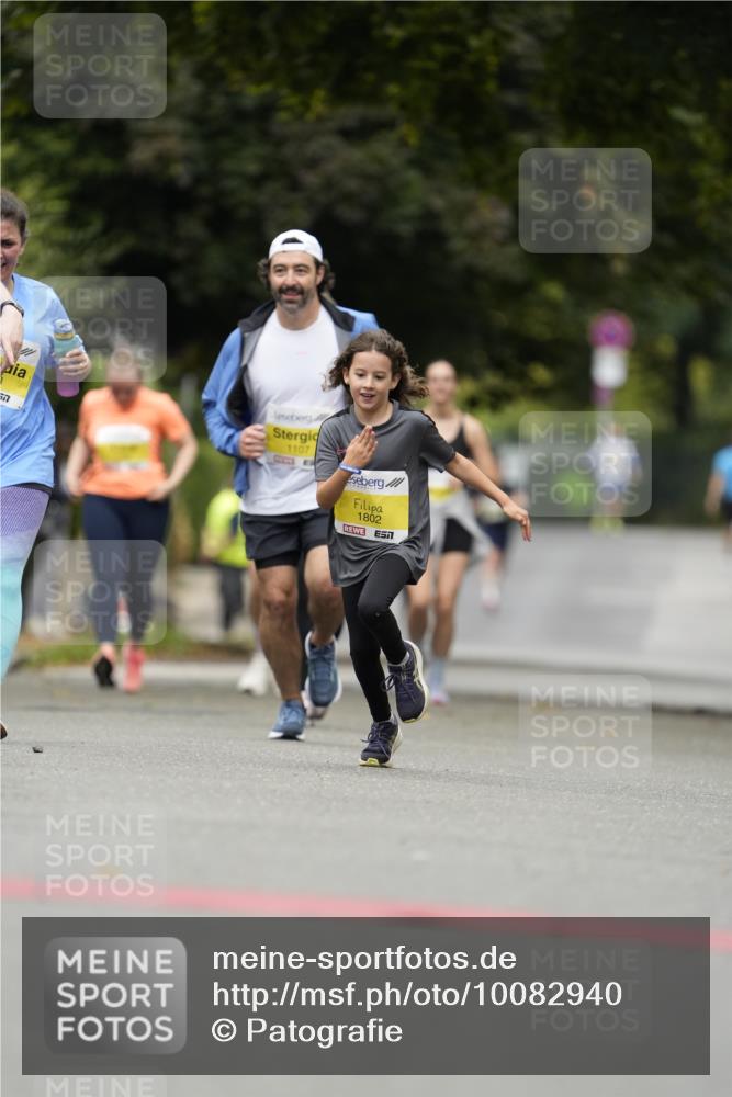 30.08.2026 - Blankeneser Heldenlauf Patografie http://msf.ph/oto/10082940 30.08.2026 10:05:04 Ziel 1802 meine-sportfotos.de