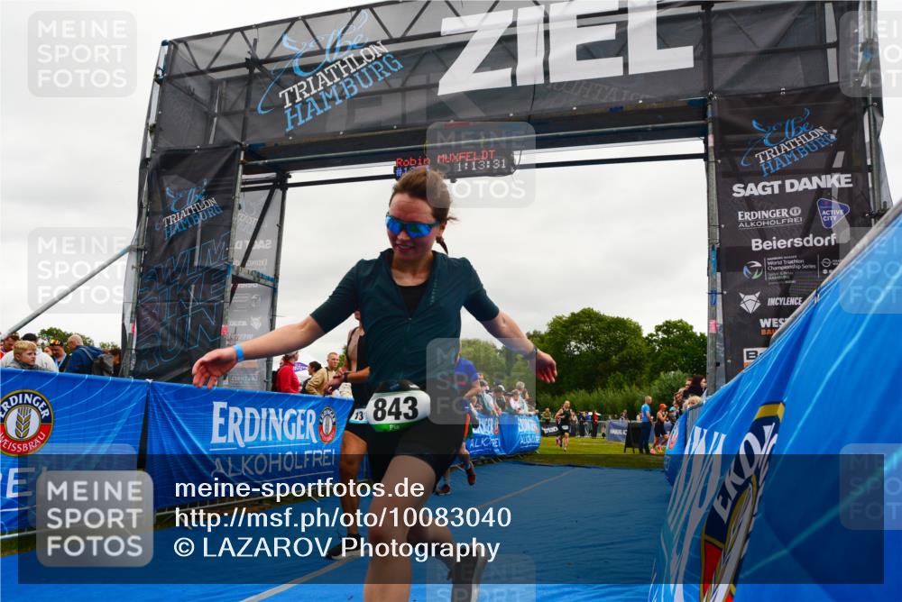 30.08.2026 - Elbe Triathlon Hamburg LAZAROV Photography http://msf.ph/oto/10083040 30.08.2026 11:33:36 Ziel 843, 1126, 1289, 1313 meine-sportfotos.de