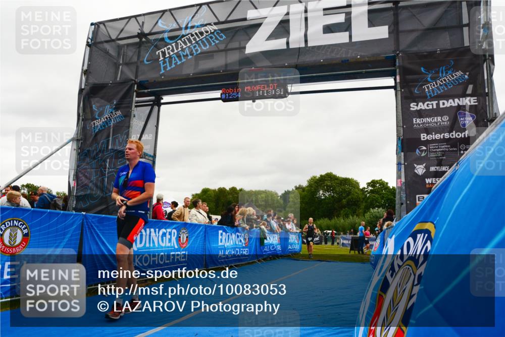 30.08.2026 - Elbe Triathlon Hamburg LAZAROV Photography http://msf.ph/oto/10083053 30.08.2026 11:33:37 Ziel 843, 1126, 1289, 1313 meine-sportfotos.de