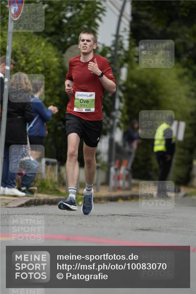 30.08.2026 - Blankeneser Heldenlauf Patografie http://msf.ph/oto/10083070 30.08.2026 10:08:03 Ziel 5751 meine-sportfotos.de