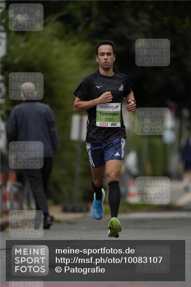 30.08.2026 - Blankeneser Heldenlauf Patografie http://msf.ph/oto/10083107 30.08.2026 10:09:22 Ziel 5005 meine-sportfotos.de