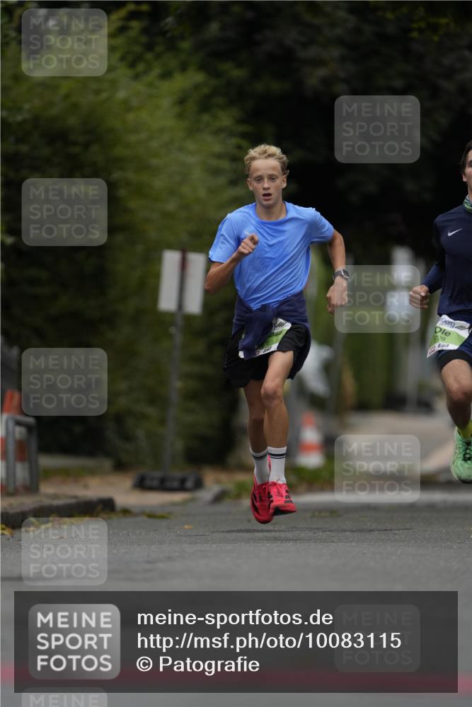 30.08.2026 - Blankeneser Heldenlauf Patografie http://msf.ph/oto/10083115 30.08.2026 10:09:29 Ziel 5005 meine-sportfotos.de