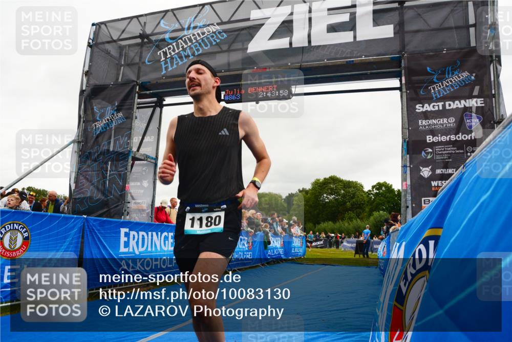 30.08.2026 - Elbe Triathlon Hamburg LAZAROV Photography http://msf.ph/oto/10083130 30.08.2026 11:34:07 Ziel 1166, 1180, 1234 meine-sportfotos.de