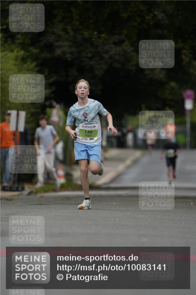 30.08.2026 - Blankeneser Heldenlauf Patografie http://msf.ph/oto/10083141 30.08.2026 10:09:45 Ziel 5043 meine-sportfotos.de