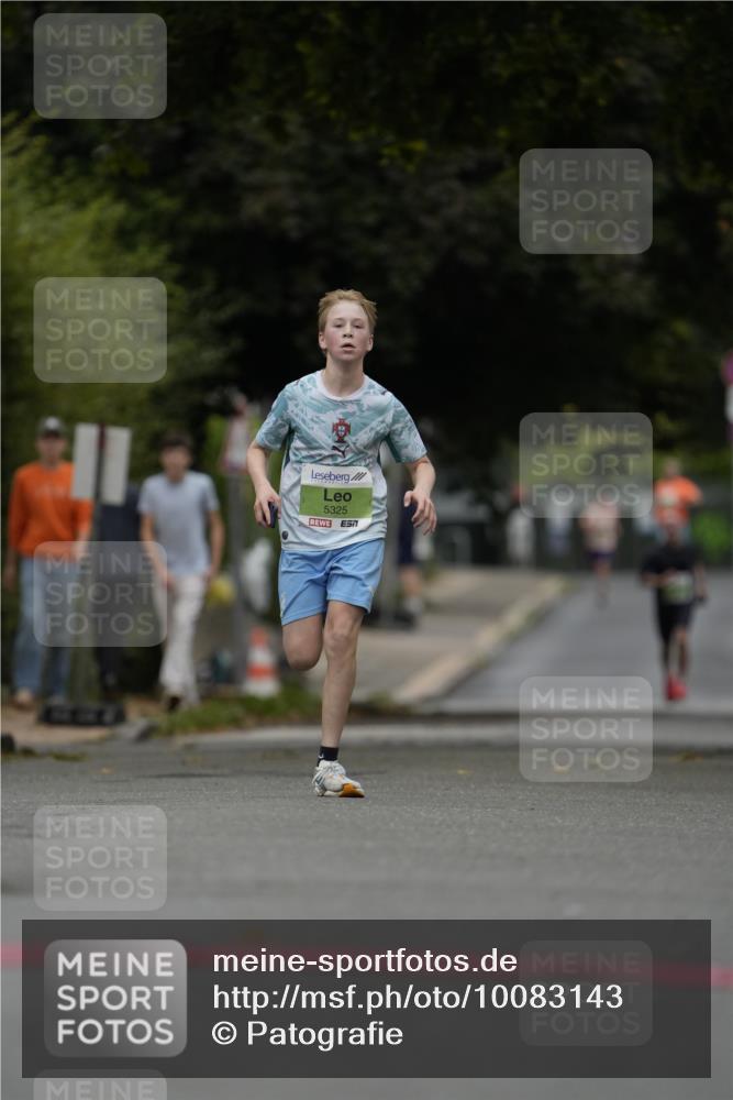 30.08.2026 - Blankeneser Heldenlauf Patografie http://msf.ph/oto/10083143 30.08.2026 10:09:45 Ziel 5043 meine-sportfotos.de