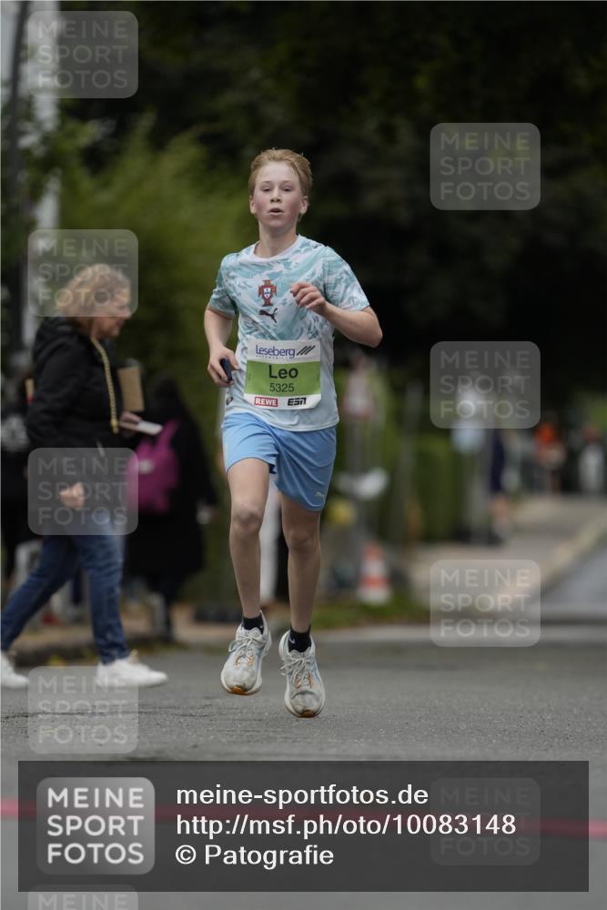 30.08.2026 - Blankeneser Heldenlauf Patografie http://msf.ph/oto/10083148 30.08.2026 10:09:47 Ziel 5043, 5325 meine-sportfotos.de