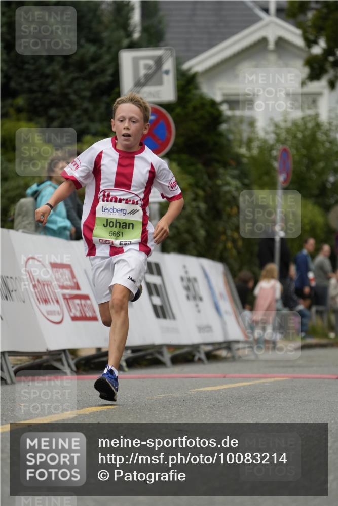 30.08.2026 - Blankeneser Heldenlauf Patografie http://msf.ph/oto/10083214 30.08.2026 10:11:08 Ziel 5228, 5661 meine-sportfotos.de