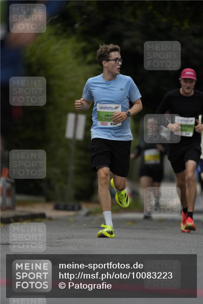 30.08.2026 - Blankeneser Heldenlauf Patografie http://msf.ph/oto/10083223 30.08.2026 10:11:30 Ziel 5492, 5835 meine-sportfotos.de