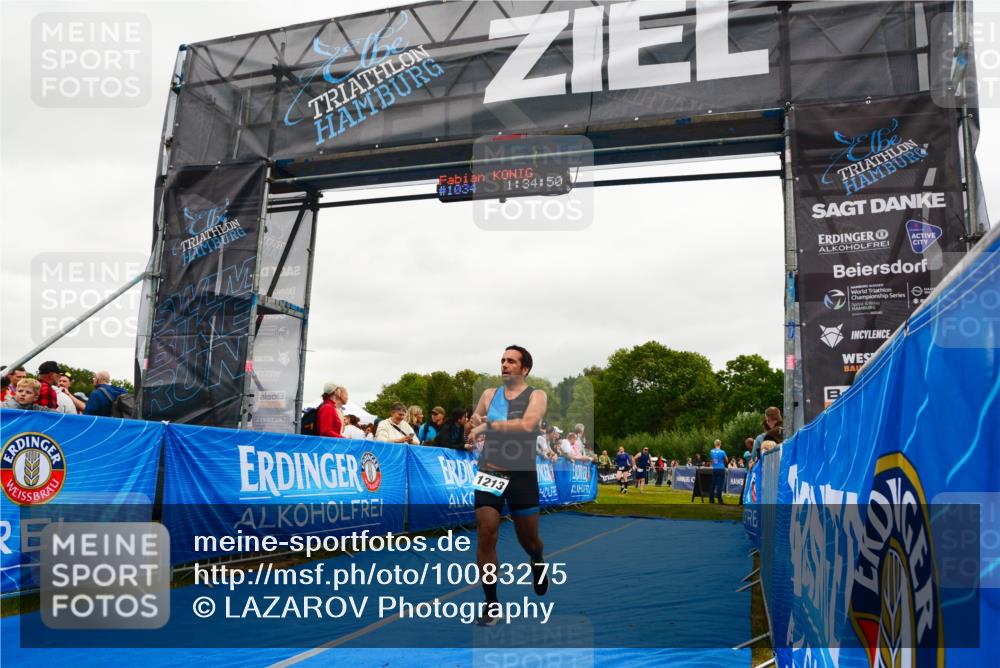 30.08.2026 - Elbe Triathlon Hamburg LAZAROV Photography http://msf.ph/oto/10083275 30.08.2026 11:35:08 Ziel 1137, 1213, 1230 meine-sportfotos.de