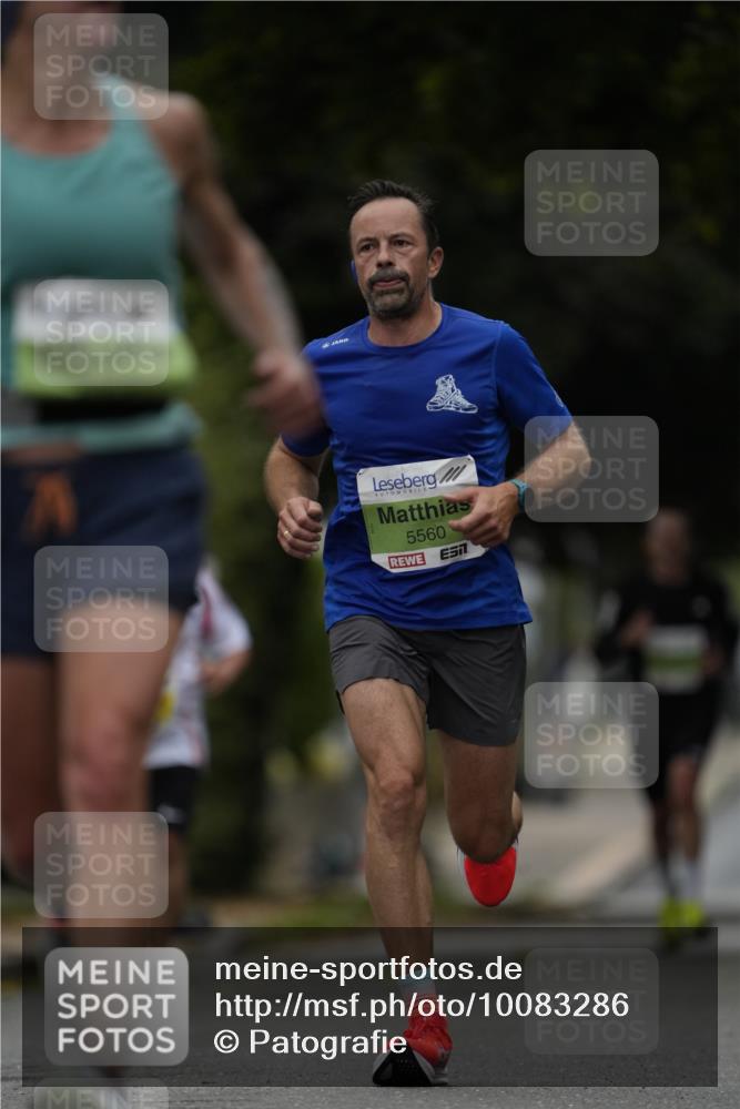 30.08.2026 - Blankeneser Heldenlauf Patografie http://msf.ph/oto/10083286 30.08.2026 10:12:16 Ziel 5365, 5560 meine-sportfotos.de