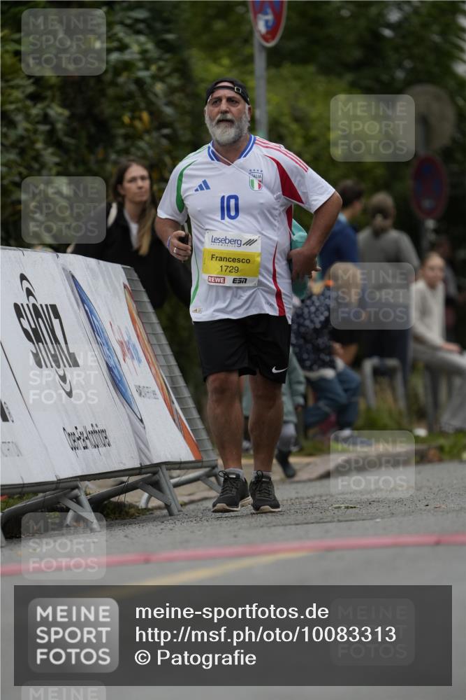 30.08.2026 - Blankeneser Heldenlauf Patografie http://msf.ph/oto/10083313 30.08.2026 10:12:30 Ziel 5105, 5453 meine-sportfotos.de