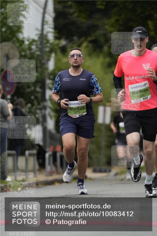 30.08.2026 - Blankeneser Heldenlauf Patografie http://msf.ph/oto/10083412 30.08.2026 10:14:08 Ziel 5151, 5270, 5471, 5620, 5828 meine-sportfotos.de