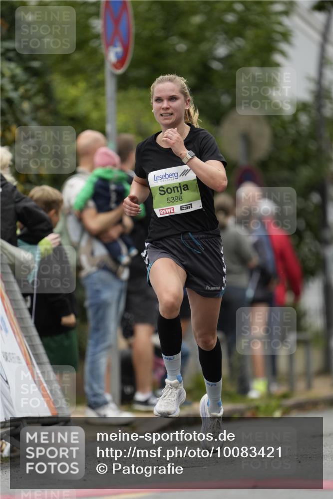 30.08.2026 - Blankeneser Heldenlauf Patografie http://msf.ph/oto/10083421 30.08.2026 10:14:14 Ziel 5151, 5270, 5398, 5620, 5828 meine-sportfotos.de