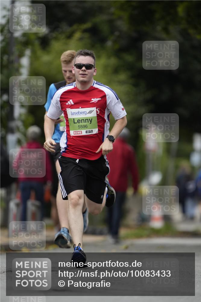 30.08.2026 - Blankeneser Heldenlauf Patografie http://msf.ph/oto/10083433 30.08.2026 10:14:26 Ziel 5596, 5725, 5753 meine-sportfotos.de