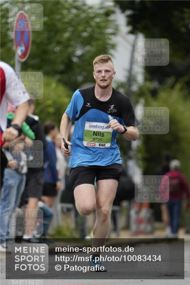 30.08.2026 - Blankeneser Heldenlauf Patografie http://msf.ph/oto/10083434 30.08.2026 10:14:29 Ziel 5596, 5725 meine-sportfotos.de