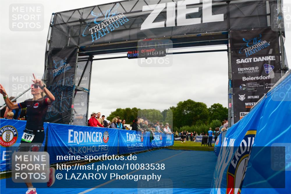 30.08.2026 - Elbe Triathlon Hamburg LAZAROV Photography http://msf.ph/oto/10083538 30.08.2026 11:36:33 Ziel 568, 882, 977 meine-sportfotos.de